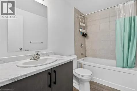 95 Queensbrook Crescent Cambridge ON N1S 0E4