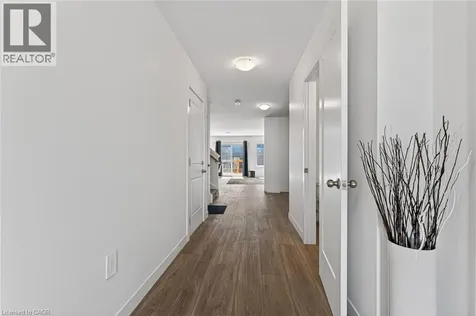 95 Queensbrook Crescent Cambridge ON N1S 0E4