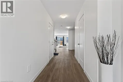 95 Queensbrook Crescent Cambridge ON N1S 0E4