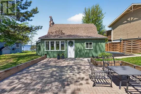 83 Beach Road Tiny ON L9M 1R2