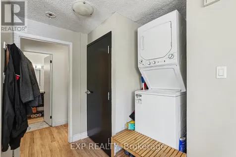 56 Glamorgan Drive Ottawa ON K2L 1R4