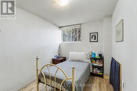 56 Glamorgan Drive Ottawa ON K2L 1R4