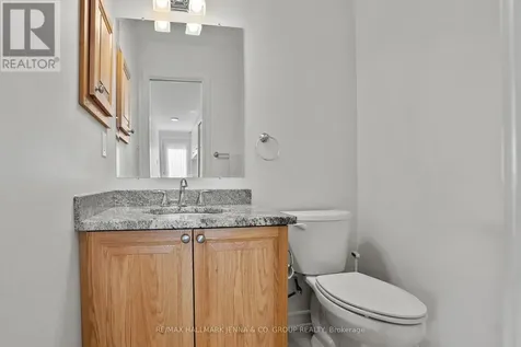 43 Elke Drive Ottawa ON K2J 2B9