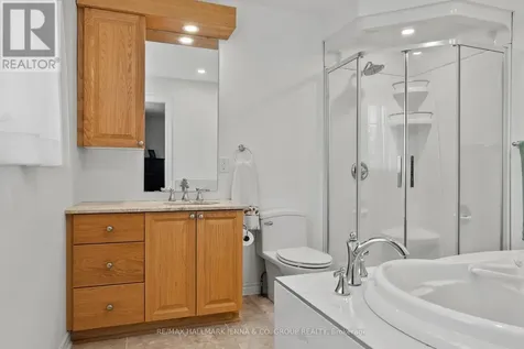 43 Elke Drive Ottawa ON K2J 2B9