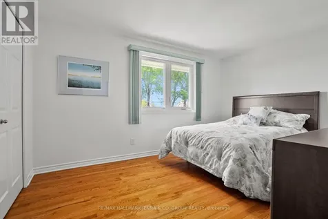 43 Elke Drive Ottawa ON K2J 2B9