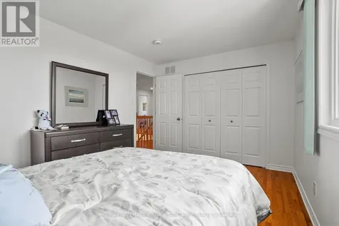 43 Elke Drive Ottawa ON K2J 2B9