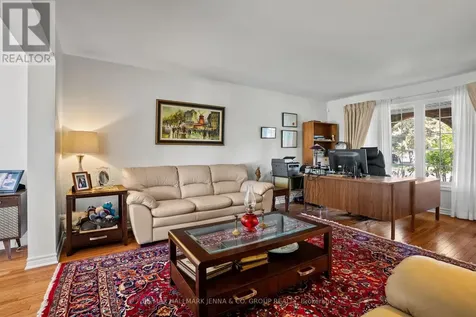 43 Elke Drive Ottawa ON K2J 2B9