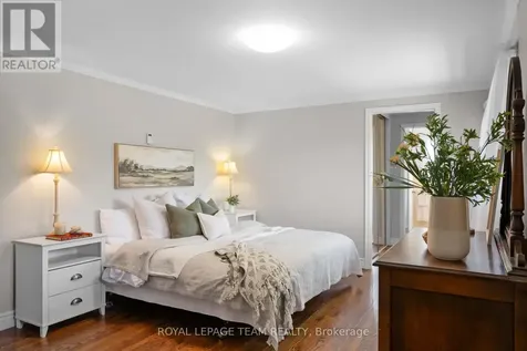 2 Lockview Road Ottawa ON K4M 1B2