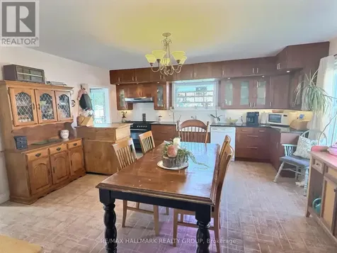 1127 Labrosse Road East Hawkesbury ON K0B 1P0