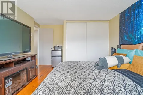 2610 Draper Avenue Ottawa ON K2H 8X8