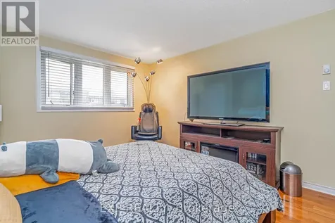 2610 Draper Avenue Ottawa ON K2H 8X8