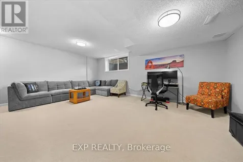 147 Destiny Private Ottawa ON K4A 0K6