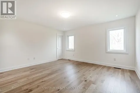 28 Dore Drive Brantford ON N3T 0X6