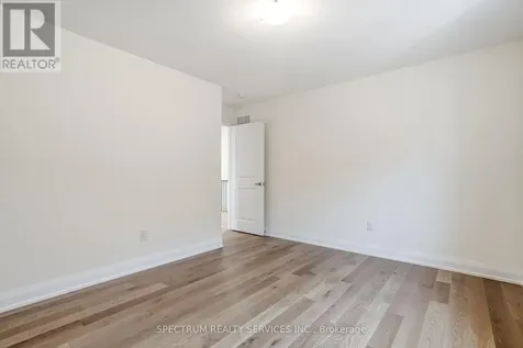 28 Dore Drive Brantford ON N3T 0X6