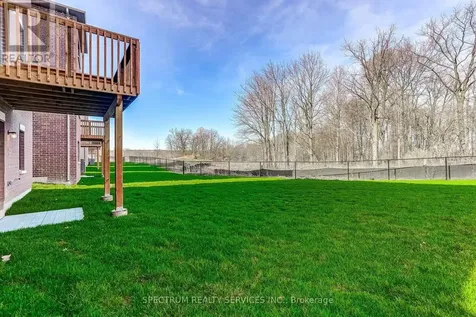 28 Dore Drive Brantford ON N3T 0X6