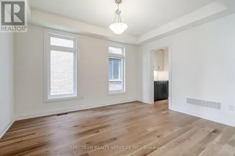 28 Dore Drive Brantford ON N3T 0X6