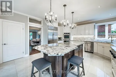 83 Blackfriar Lane Brantford ON N3R 7M2
