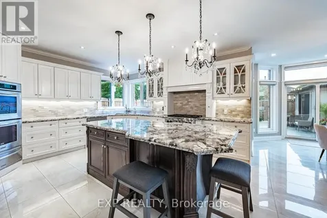 83 Blackfriar Lane Brantford ON N3R 7M2