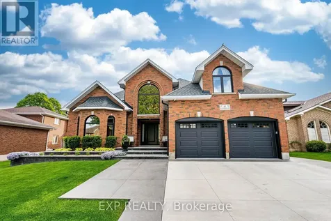 83 Blackfriar Lane Brantford ON N3R 7M2