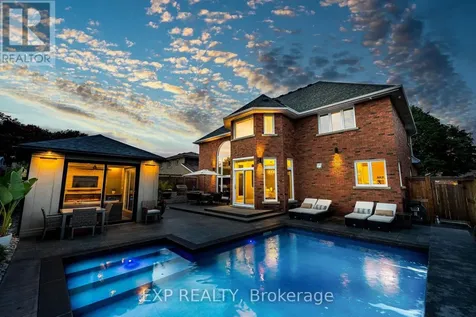 83 Blackfriar Lane Brantford ON N3R 7M2