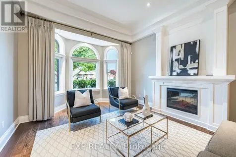83 Blackfriar Lane Brantford ON N3R 7M2