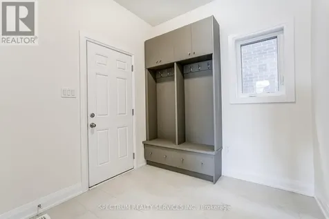 17 Dore Drive Brantford ON N3T 0X6