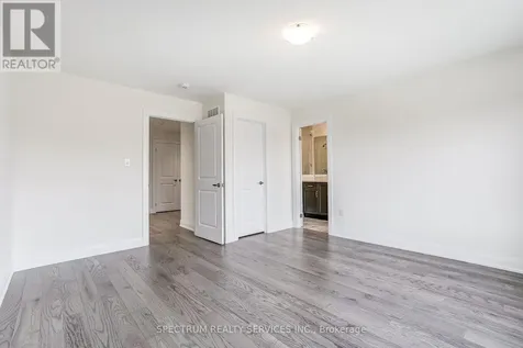 17 Dore Drive Brantford ON N3T 0X6