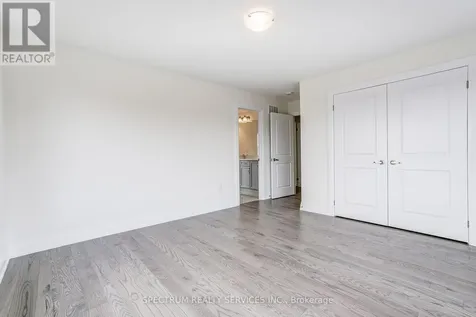 17 Dore Drive Brantford ON N3T 0X6