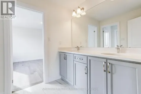 17 Dore Drive Brantford ON N3T 0X6