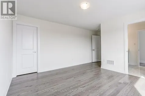 17 Dore Drive Brantford ON N3T 0X6