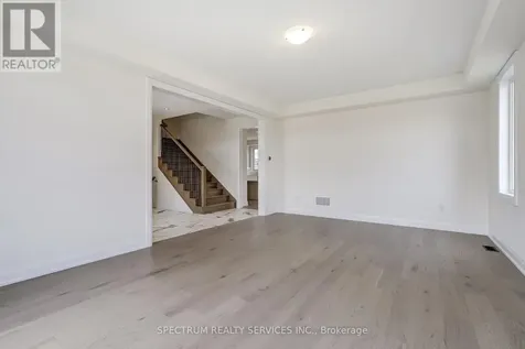 74 Strickland Avenue Brantford ON N3T 0X7