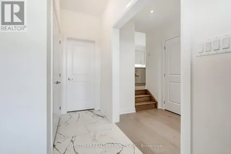 74 Strickland Avenue Brantford ON N3T 0X7