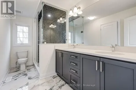 74 Strickland Avenue Brantford ON N3T 0X7