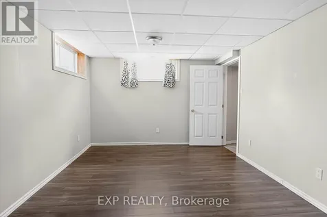 600 Winterberry Avenue Waterloo ON N2V 2W5