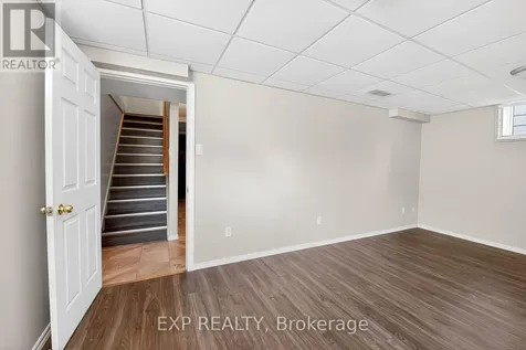 600 Winterberry Avenue Waterloo ON N2V 2W5