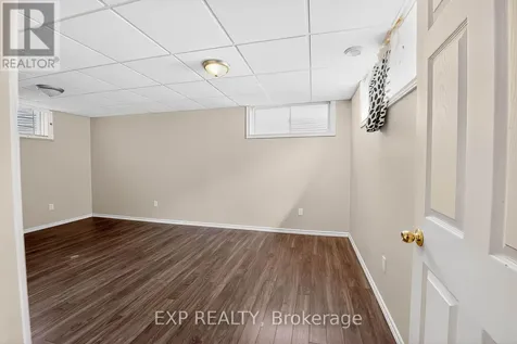 600 Winterberry Avenue Waterloo ON N2V 2W5