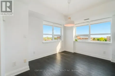 3520 Danforth Avenue Toronto (oakridge) ON M1L 1E5