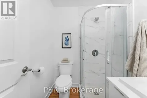 37 Danforth Road Toronto (oakridge) ON M1L 0J6