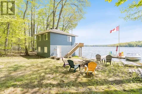 112 Farlain Lake Road East Tiny ON L9M 0B5