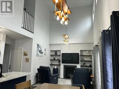 44 Ruby Crescent Orillia ON L3V 8M3