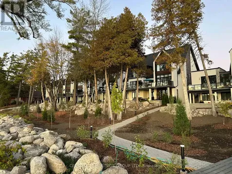 44 Ruby Crescent Orillia ON L3V 8M3