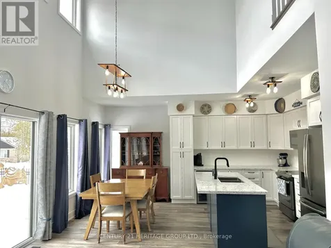 44 Ruby Crescent Orillia ON L3V 8M3