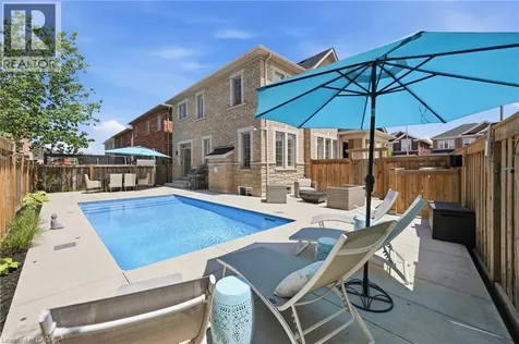 4645 Doug Wright Drive Burlington ON L7M 0L3
