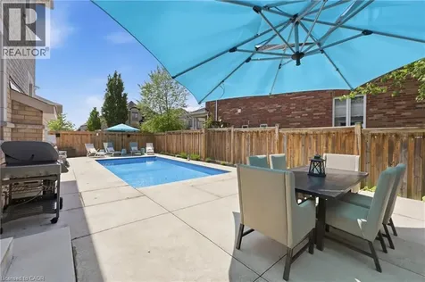 4645 Doug Wright Drive Burlington ON L7M 0L3