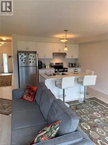 359 Benninger Drive Kitchener ON N2E 0K1