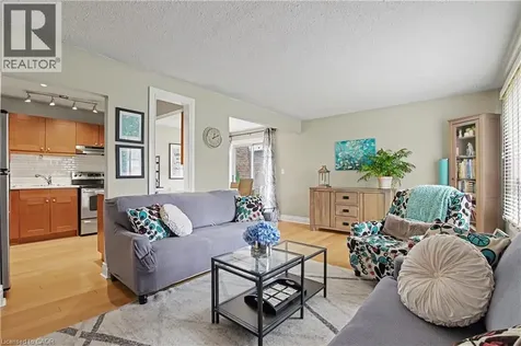 661 Francis Road Burlington ON L7T 3X6