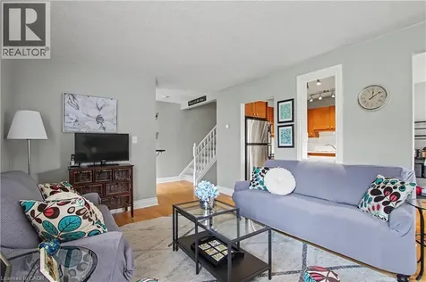 661 Francis Road Burlington ON L7T 3X6