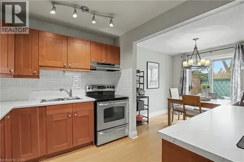 661 Francis Road Burlington ON L7T 3X6
