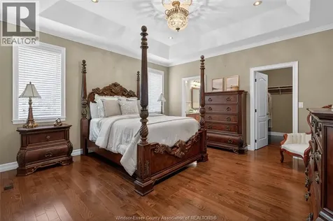 6 Vallochie Court Kingsville ON N9Y 4C8