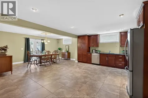 6 Vallochie Court Kingsville ON N9Y 4C8